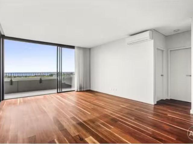 Rental! 403/2 Galaup Street, Little Bay Apartment for rent Li.