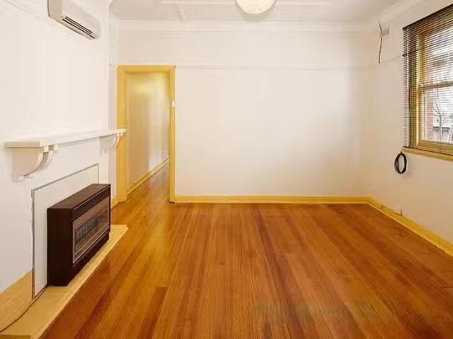 Charming 41 Derby Street, Kensington, VIC 3031