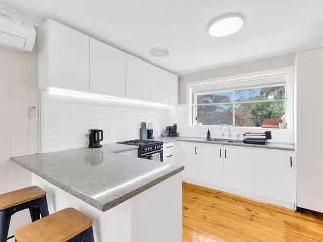 Just in! 41 Kevin Avenue, Ferntree Gully, VIC 3156