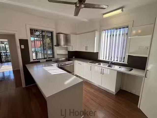Nice 41 Robert Street, Jesmond, NSW 2299