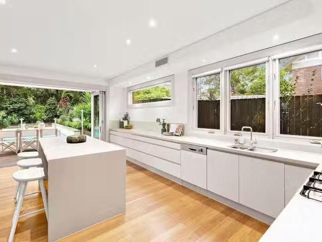 Just in! 41 Trafalgar Avenue, Roseville, NSW 2069