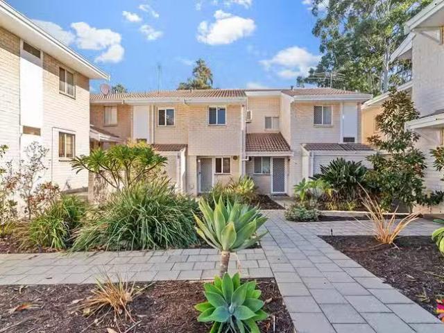 For Rent! 4/28 Greenock Avenue, Como, WA 6152