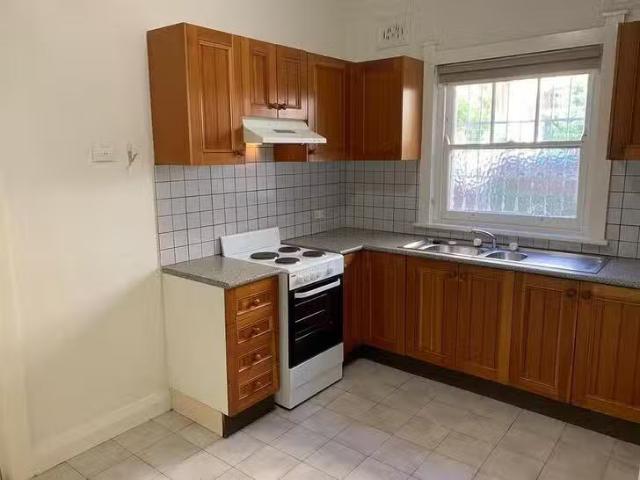 Cozy 4/21 Havelock Avenue, Coogee, NSW 2034