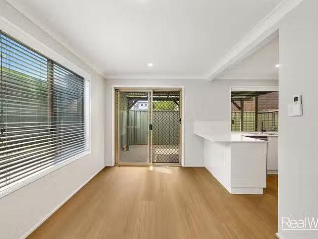 Unique 4/21 Kenric Street, Toowoomba City, QLD 4350