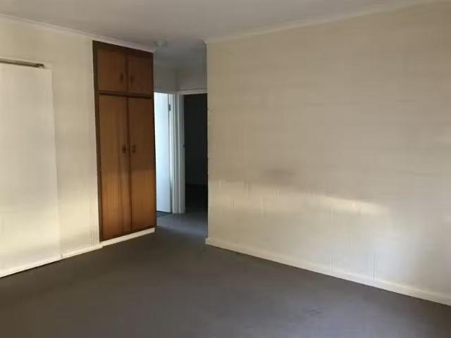 Just in! 4/23 Austral Terrace, MORPHETTVILLE, SA 5043 Unit f.