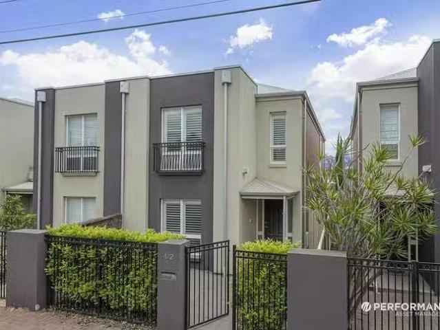 Rental! 4/2 Green Street, Brompton, SA 5007