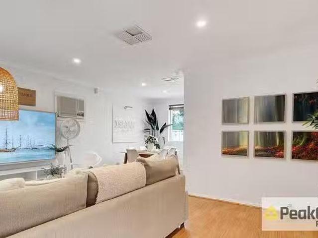 Deal! 42B Eynesford Street, Gosnells, WA 6110