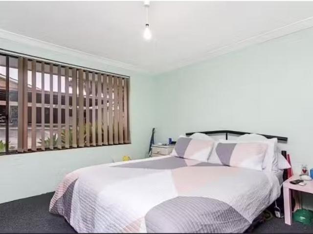Charming 4/37 Skilton Avenue, East Maitland House for rent Li.