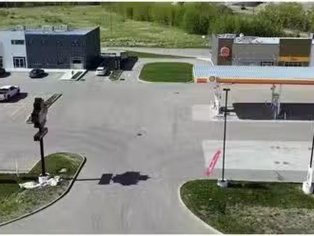 Cheap 4331 Hwy 16, Wabamun, AB, T0E 2K0 commercial for lease.