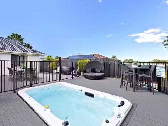Cozy 43 Freestone Drive, Upper Coomera, QLD 4209