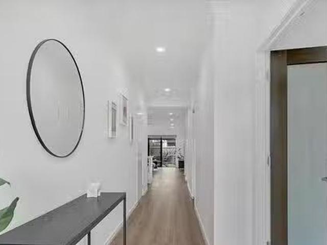 Cheap 43 Sugarcane Street, Mickleham, VIC 3064