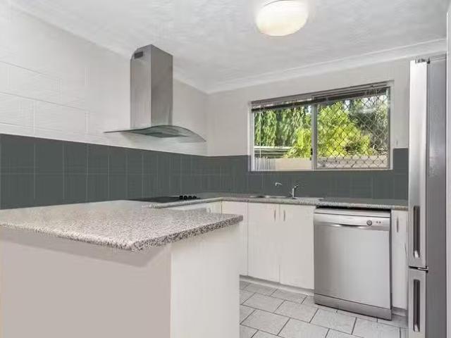 Charming 4/46 Grosvenor Street, Pimlico, QLD 4812