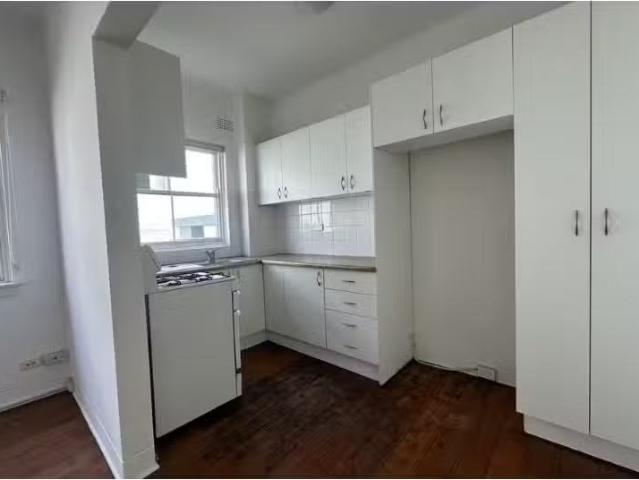 Unique 4/433 Maroubra Road, Maroubra Apartment for rent Liste.