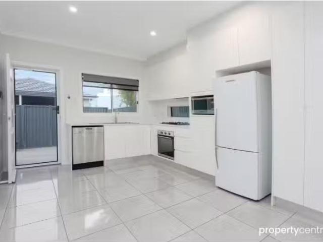 New 44A Pamela Parade, LEONAY Apartment for rent Listed by Ch.
