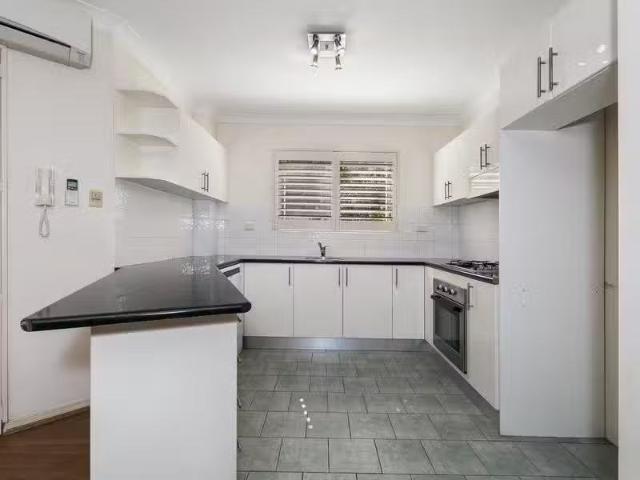 Unique 4/50 Grose Street, North Parramatta Apartment for rent.