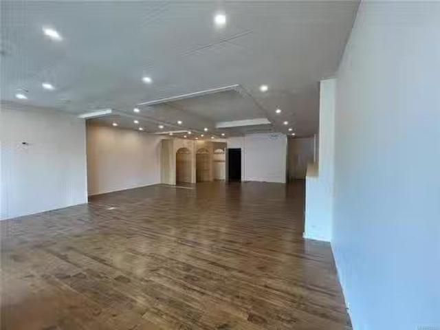 Deal! 4528 Adelaide St, Port Alberni, BC, V9Y 6N3 commercial.