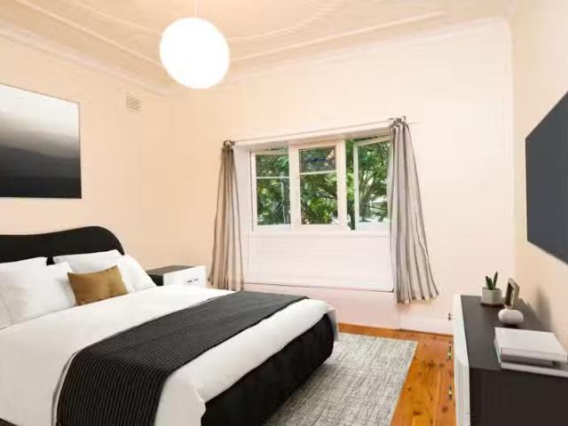 Unique 4/6 Bates Avenue, Paddington NSW 2021