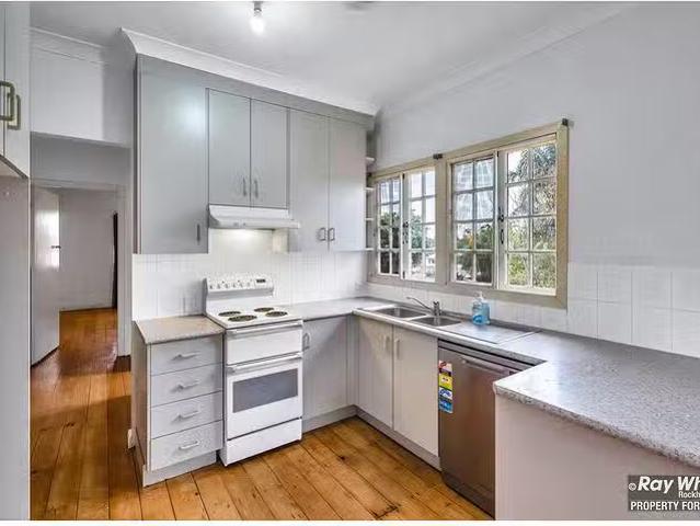 Deal! 46 Knutsford Street, Wandal, QLD 4700