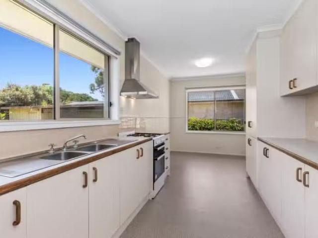 Unique 46 Lawrence Road, Point Lonsdale VIC 3225 House For L.