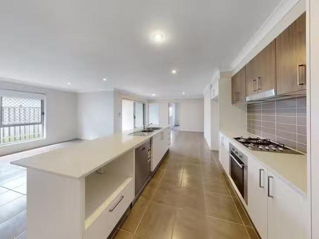 Charming 46 Resurge Street, Rochedale, QLD 4123