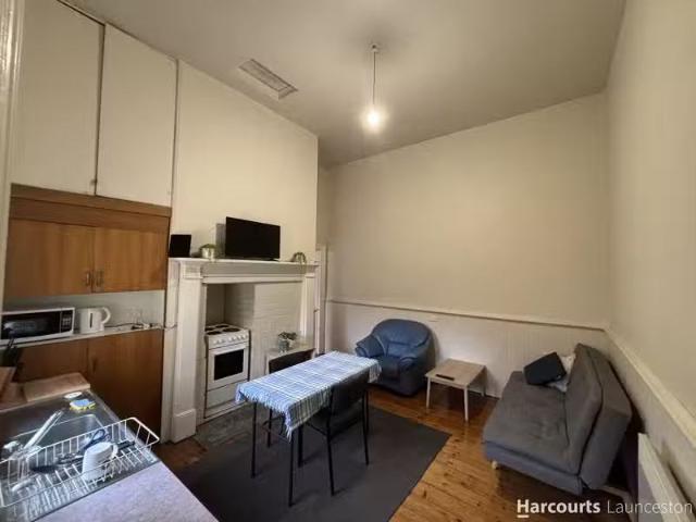 Deal! 4/73 Mayne Street, INVERMAY, TAS 7248 Flat for Rent