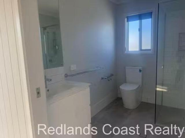 Charming 47 Timothy Street, Macleay Island, QLD 4184