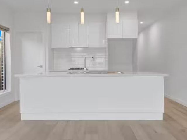 Cozy 47B Angliss Street, Yarraville VIC 3013