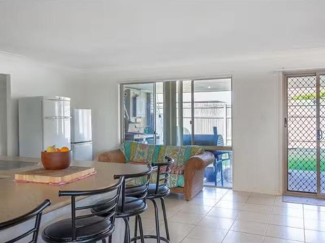 New 48 Monivae Circuit, EAGLEBY, QLD 4207 House for Rent