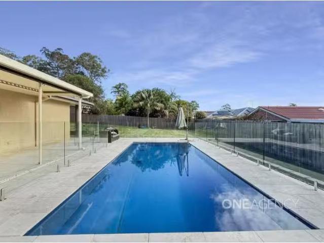 Deal! 4 The Meadow, Port Macquarie House for rent Listed by T.