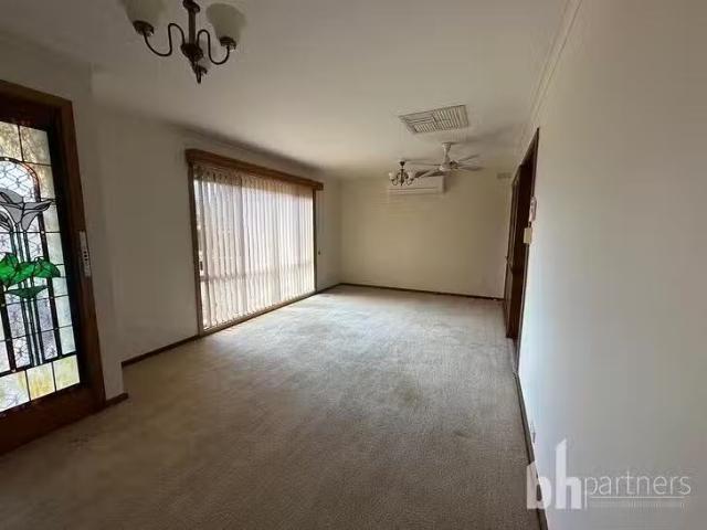 For Rent! 4 Tonkin Street, Loxton, SA 5333