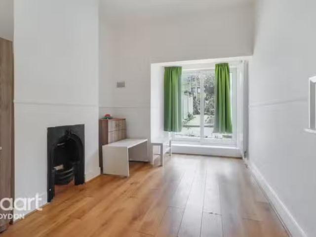 Cozy 4 bedroom terraced house for rent in Bensham Grove, Thorn.