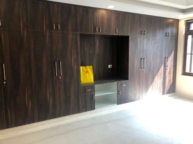 Rental | 4 BHK + 1080000 Sq.Ft. Apartment in Vasant Vihar