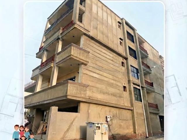 Rental | 4 BHK 1300 Sq.Ft. Apartment in BPTP Park Elite Premium