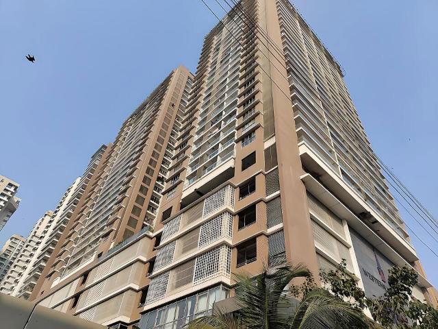 Rental | 4 BHK 1450 Sq.Ft. Apartment in Adani Western Heights Sky Apartments