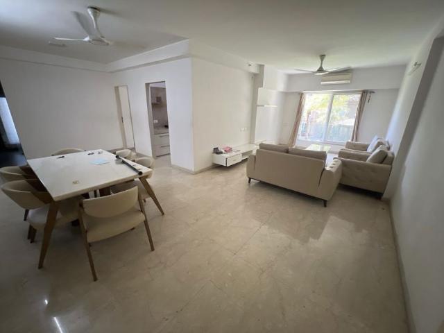 Rental | 4 BHK 1420 Sq.Ft. Apartment in Kanakia Paris
