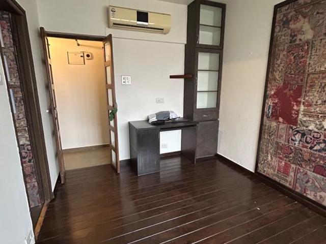Rental | 4 BHK + 1650 Sq.Ft. Apartment in Siddhanchal CHS