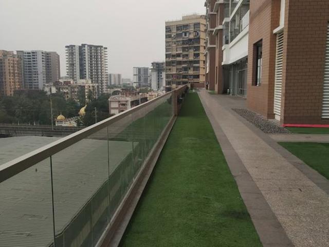 Rental | 4 BHK 1600 Sq.Ft. Apartment in Adani Group Western Heights