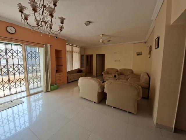 Rental | 4 BHK + 1600 Sq.Ft. Apartment in Manikchand Malabar