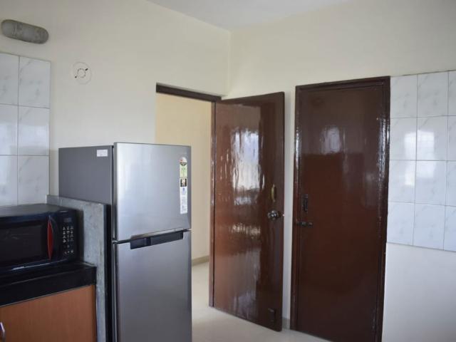 Rental | 4 BHK 1600 Sq.Ft. Apartment in Sadhu Vasvani Nagar
