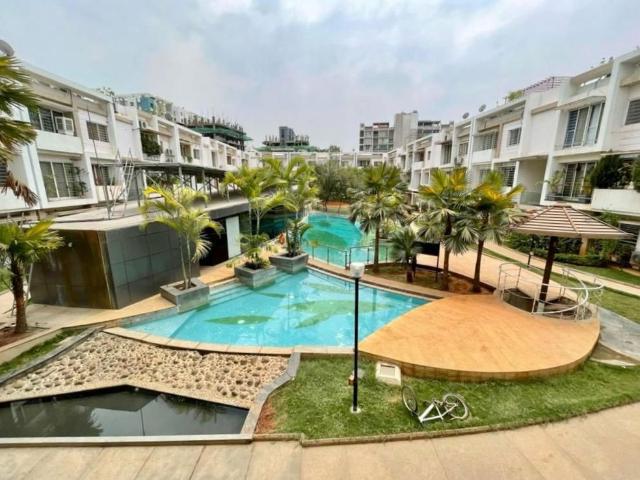 Rental | 4 BHK 1745 Sq.Ft. Apartment in Rohan Seher Villa