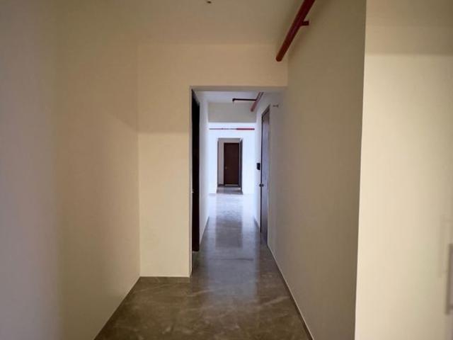 Rental | 4 BHK 1700 Sq.Ft. Apartment in Lodha High End