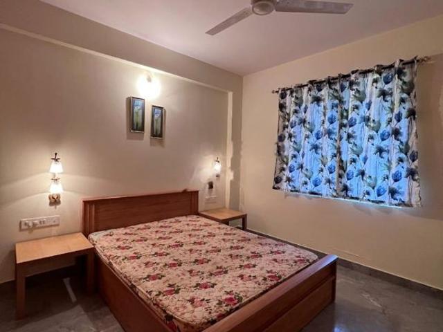 Rental | 4 BHK 1869 Sq.Ft. Apartment in Prestige Langleigh