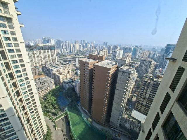 Rental | 4 BHK + 1800 Sq.Ft. Apartment in Oberoi Springs
