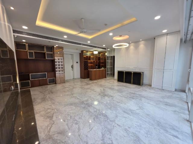 Rental | 4 BHK + 1800 Sq.Ft. Apartment in Tardeo