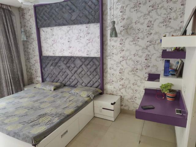 Rental | 4 BHK + 1975 Sq.Ft. Apartment in Emaar Emerald Floors Premier