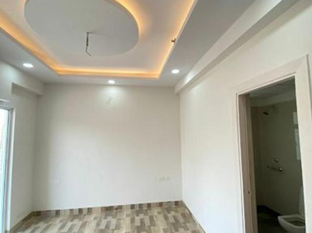 Rental | 4 BHK 1995 Sq.Ft. Apartment in Proview Officer City