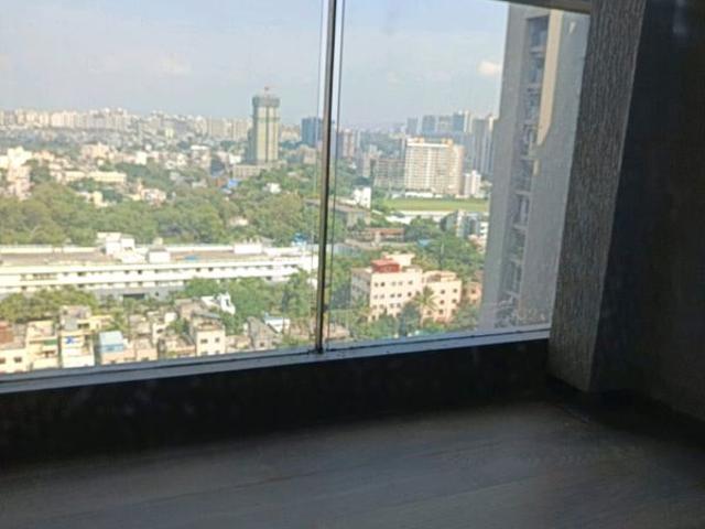 Rental | 4 BHK + 1916 Sq.Ft. Apartment in Mantra Mirari