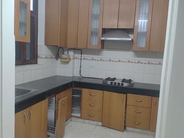 Rental | 4 BHK + 2050 Sq.Ft. Apartment in Gulmohar Garden