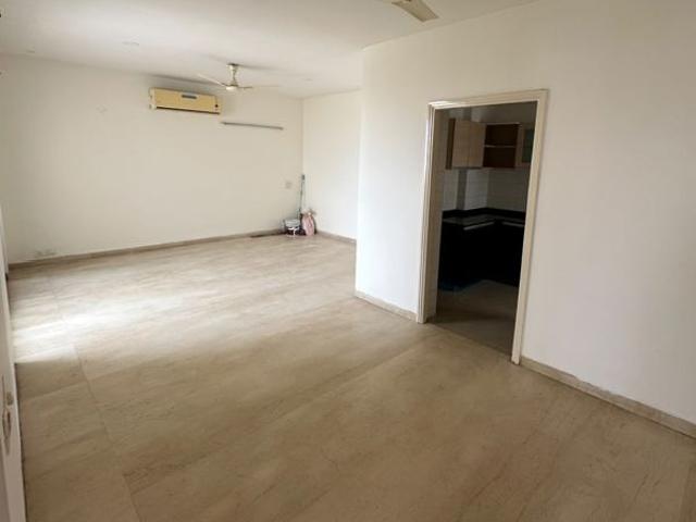 Rental | 4 BHK + 2070 Sq.Ft. Apartment in Gail CGHS