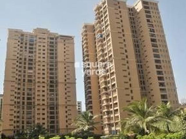 Rental | 4 BHK + 2000 Sq.Ft. Apartment in K Raheja Raheja Classique